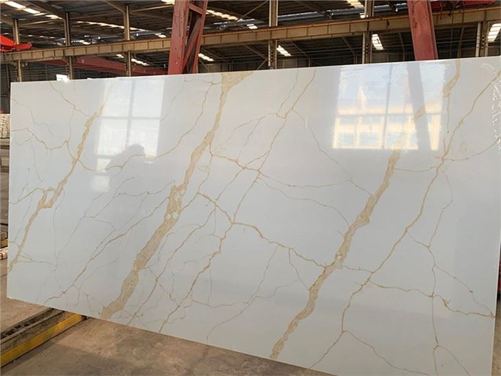 カラカッタゴールドクォーツ